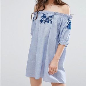 Off shoulder blue striped dress